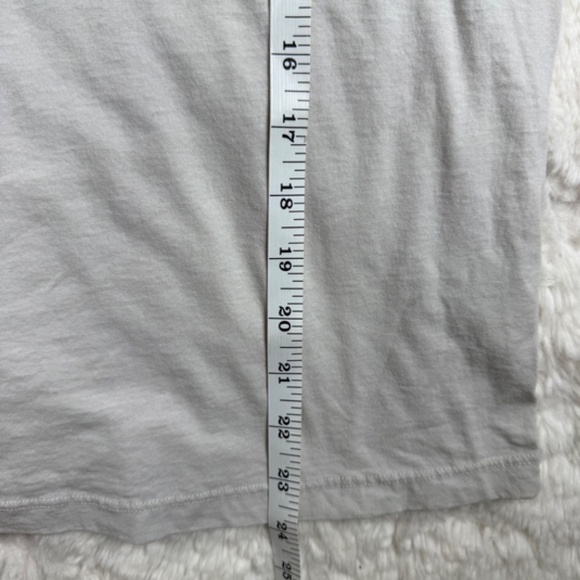 Perfect White Tee Made in USA Cotton V-Neck Short Sleeve T-Shirt Pebble Grey M - Picture 3 of 6